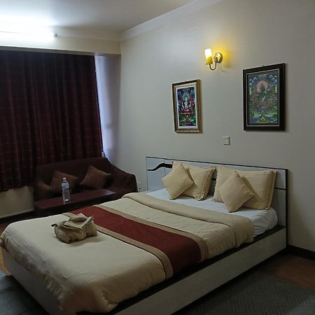 Hotel Pristine Kathmandu Buitenkant foto